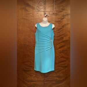 Ivanka Trump Sleeveless Starburst Sheath Dress Womens 14 Aqua Blue Polyester EUC